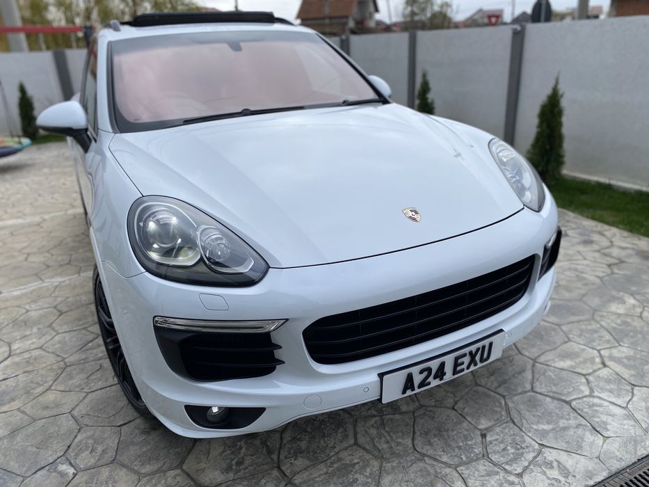 Porsche Cayenne 3.0D // 2015 facelift