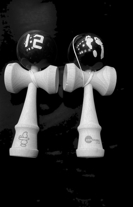 Kendama X Originala, Profesionala, Flippy, din Lemn, Rubber Grip, 18 c