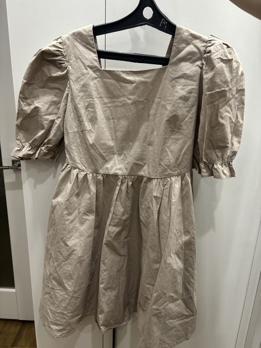 Продаю красивое новое платье