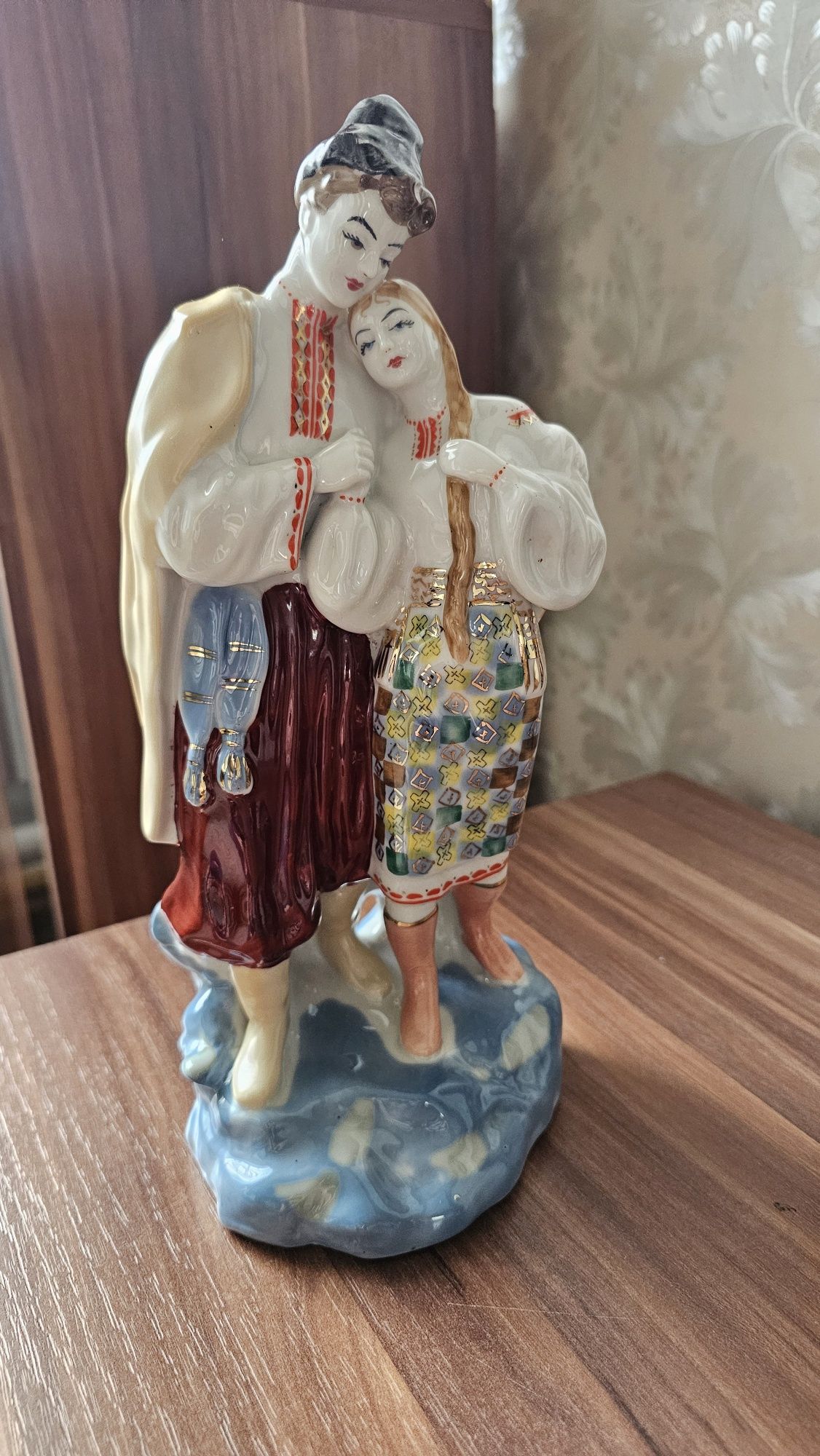 Продам статуэтку "Майская ночь, влюбленные". Винтаж, СССР, ретро.