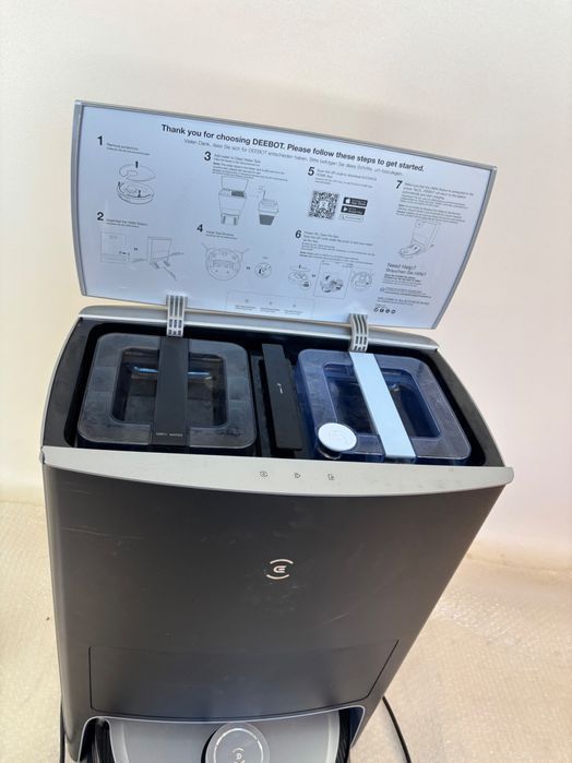 Aspirator robot ECOVACS DEEBOT X1 OMNI cu funcție de spălare
