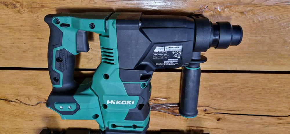 Hikoki rotopercutor pe acumulator