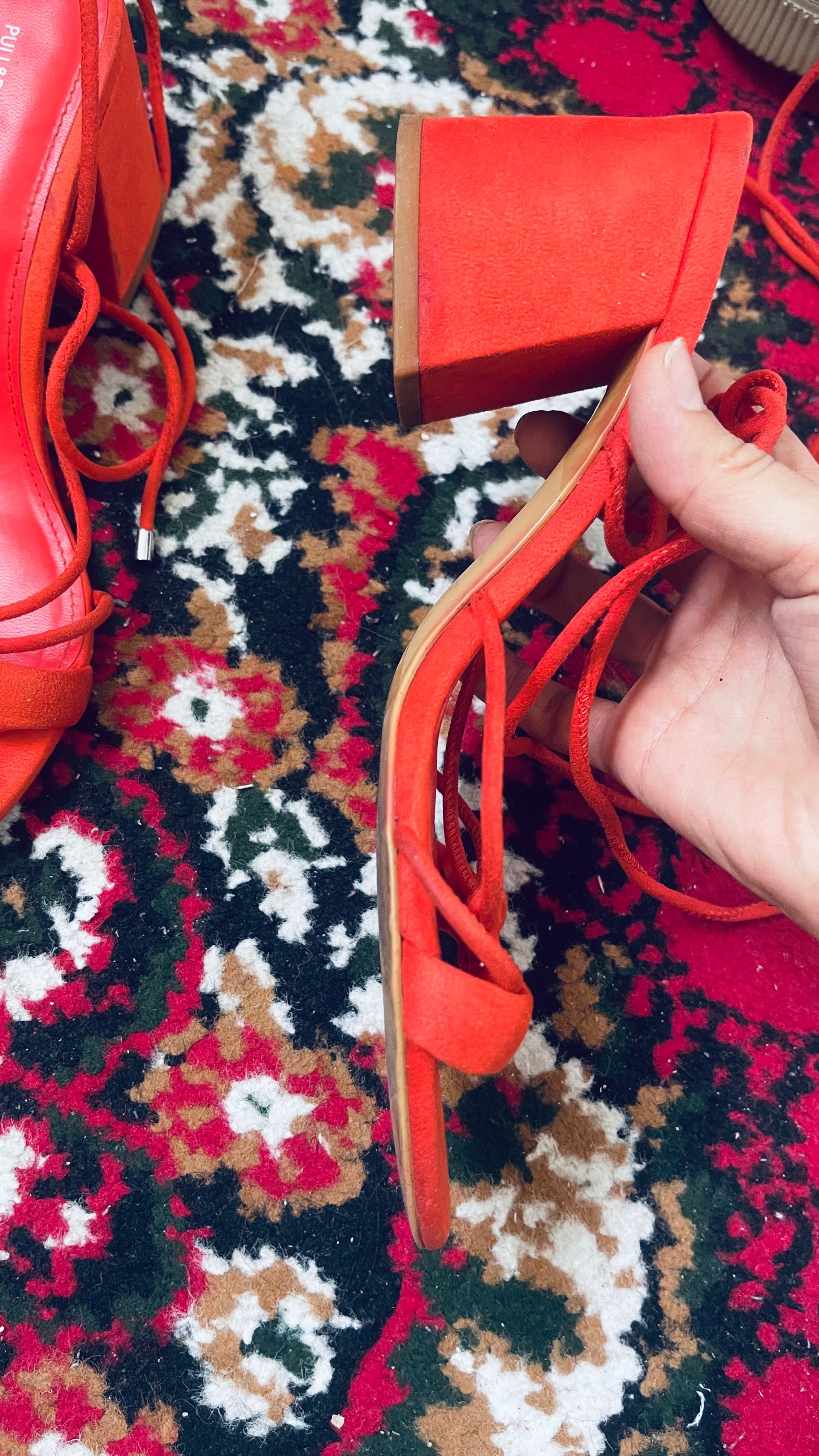 Pull&bear Босоножки для женщин