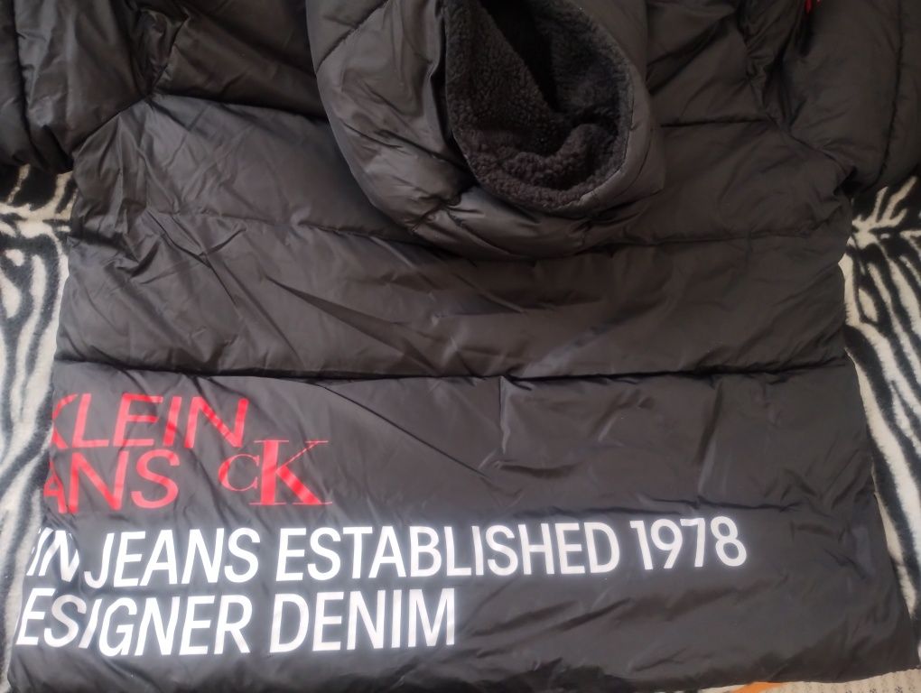 Мъжко яке Calvin Klein. XL