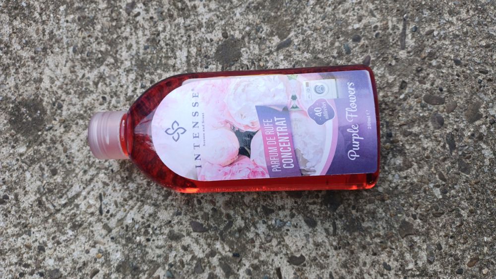 8 buc parfum de rufe