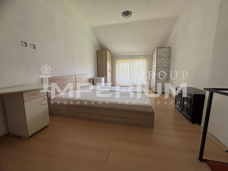 Дава се под наем Двустаен апартамент в Варна, Център - 55 кв.м за 433.5 € - Снимка #1