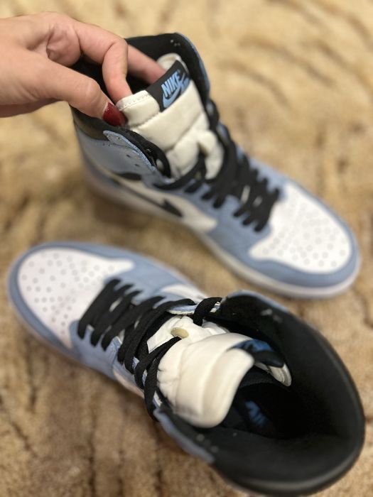 Jordan 1 retro obsidian blue limited