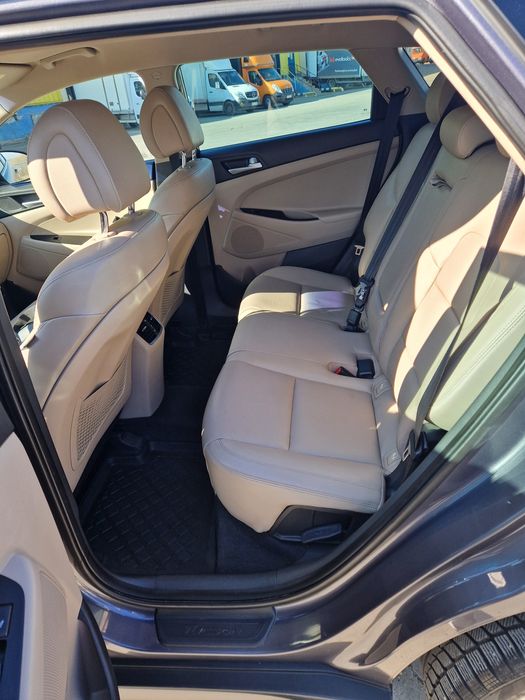 Hyundai Tucson 2016 automat