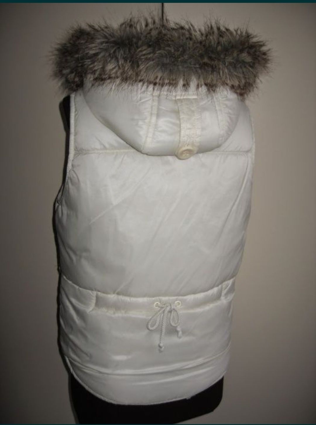 Veste H&M și Papaya mărime 38/40.