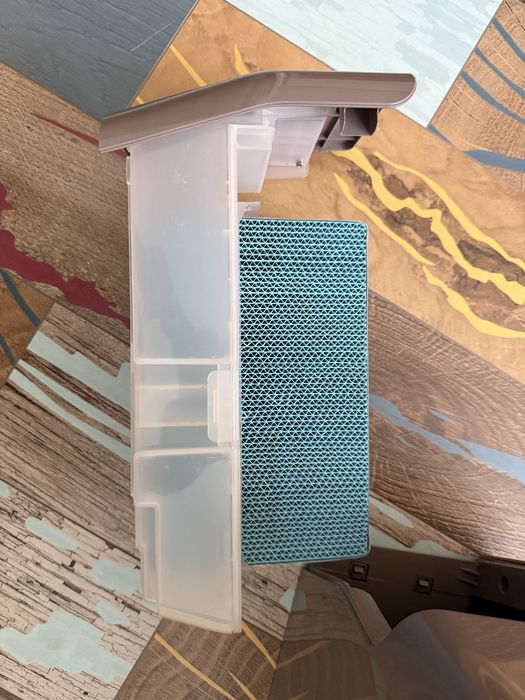 Продавам Пречиствател/овлажн. за въздух Philips 2 в 1, мод. AC4080/10