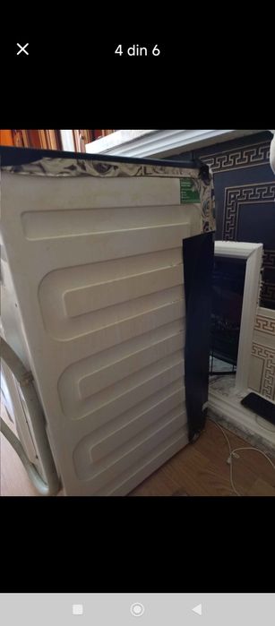 Mașina de spălat rufe Artic