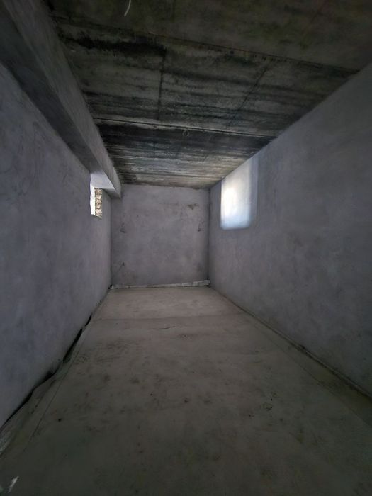 •Тип жилья: Новостройка 
 •Количество комнат : 3
 •Этаж : 5
 •Этажност
