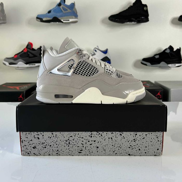 * LIVRARE GRATUITĂ* Jordan 4 Frozen Moments Metalic Grey PREMIUM!