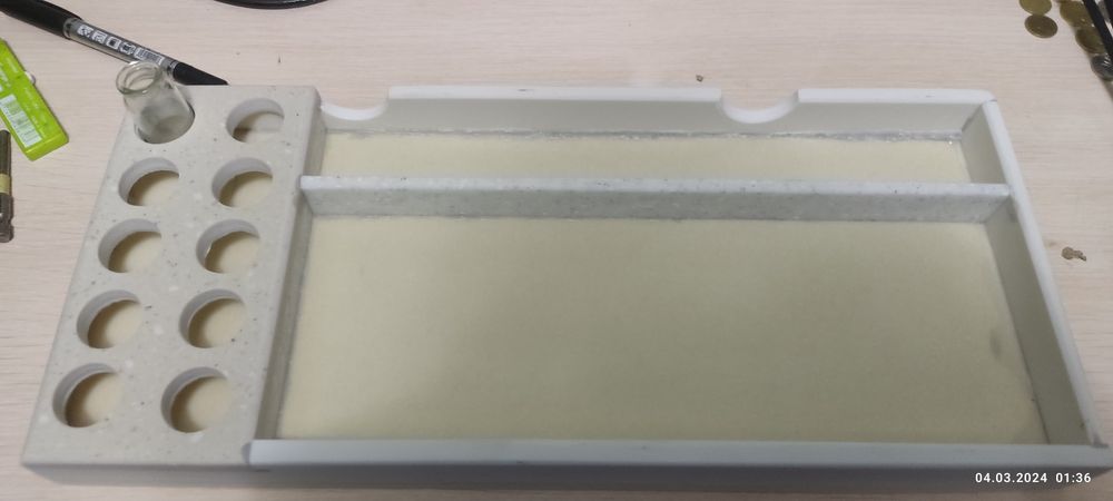 Лоток, ящик поднос для лабораторных работ по химии