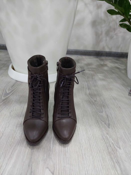 Женские ботинки кожаные новые