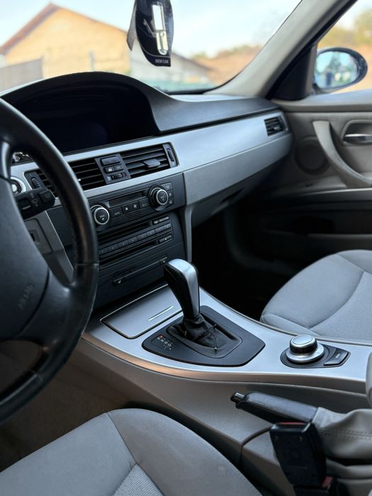 BMW Seria 3 Touring E91 – 163 CP – Automat – Diesel