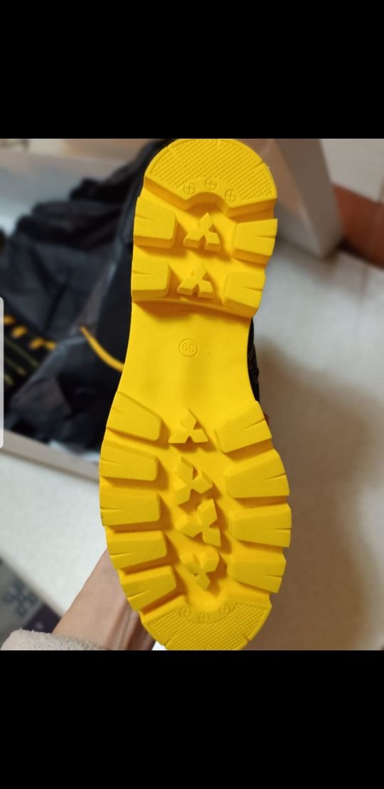 Ghete IL PASO de dama nr 39 noi noute in cutie