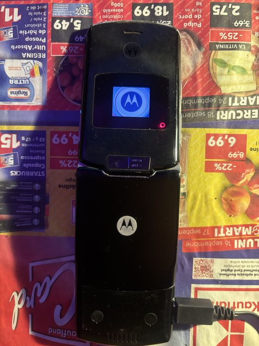 motorola v3xx stare buna (cititi anuntul)