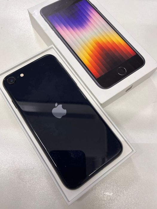 Apple iPhone Se 2022, 64gb, 84%.