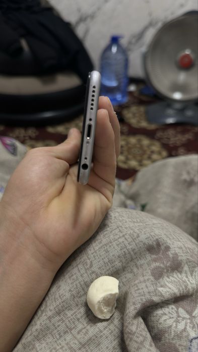 Iphone 6 64tali pamyati