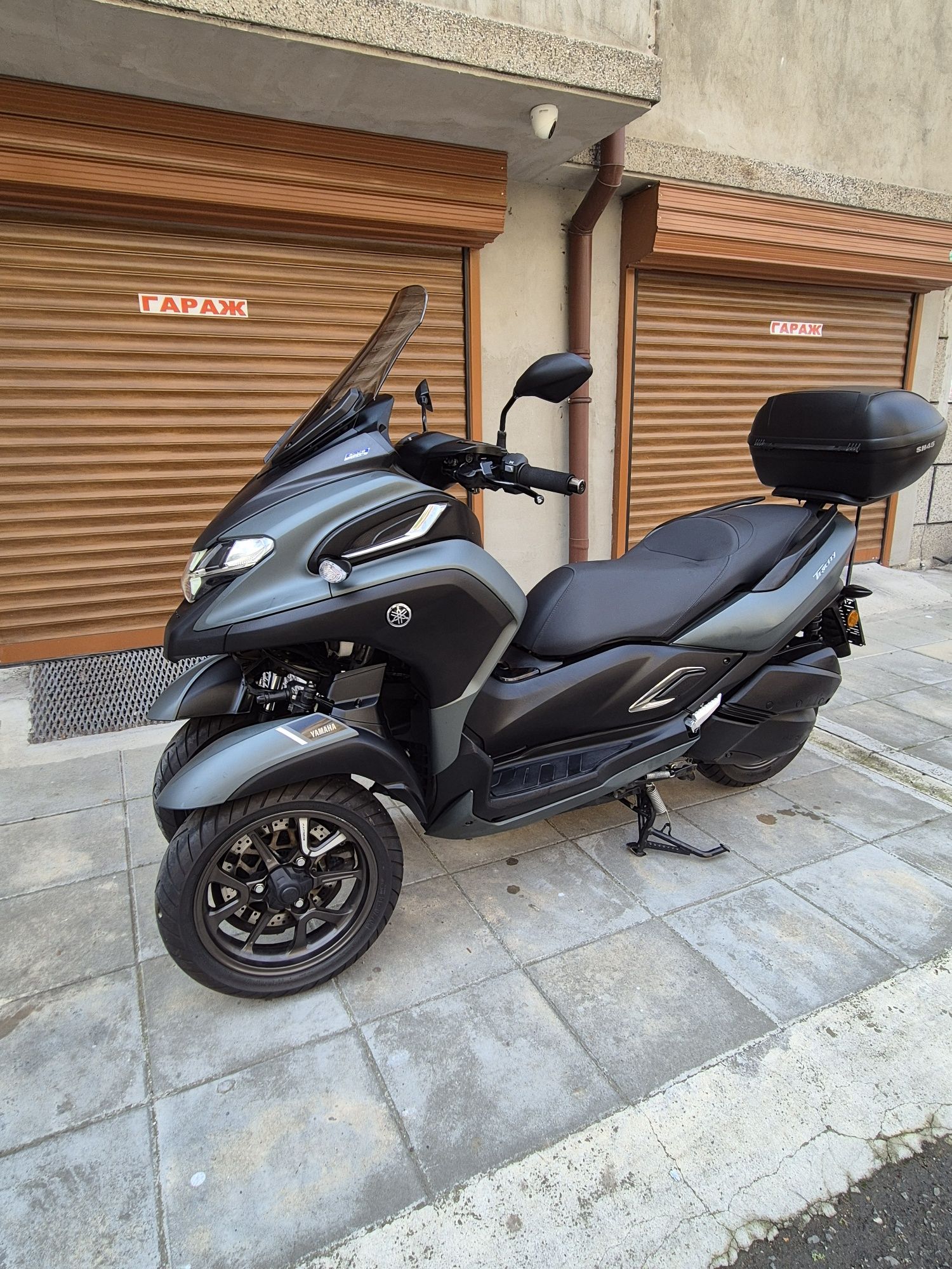 Yamaha tricity 300