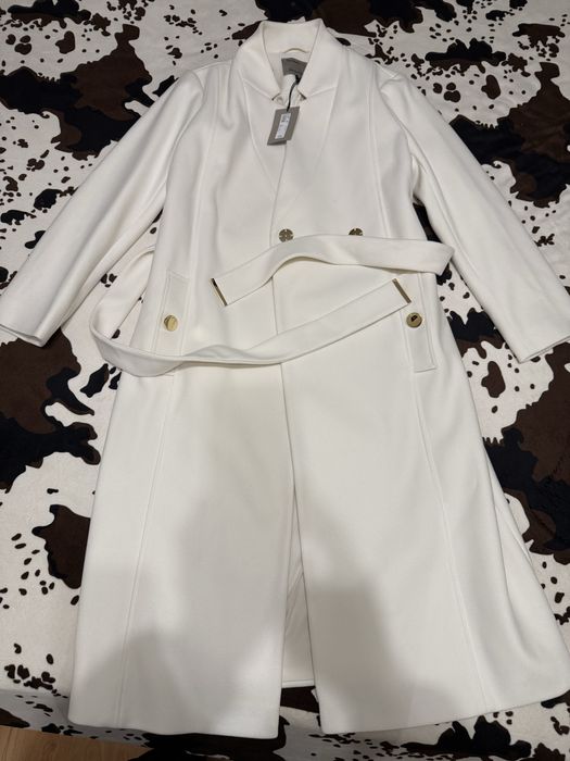 Палто бяло- ново от Англия