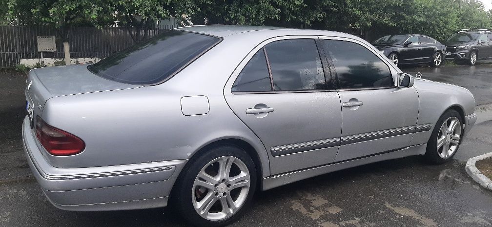 Vand mercedes E320 cdi(w210)