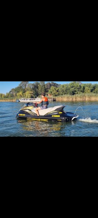 Jetski yamaha fx skijet