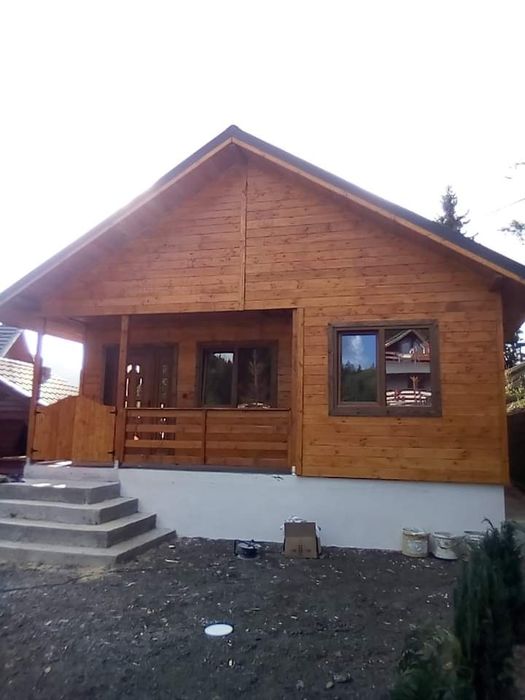 Case pe structura din lemn, căsuțe, cabane, terase pergole foișoare