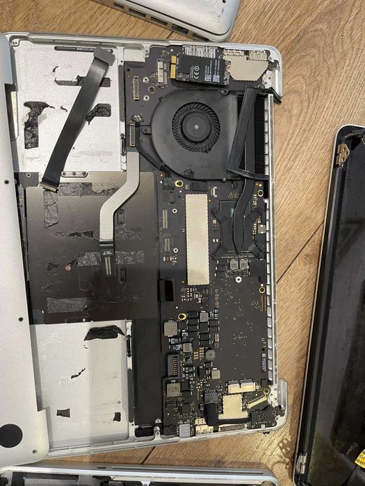 Macbook - за части