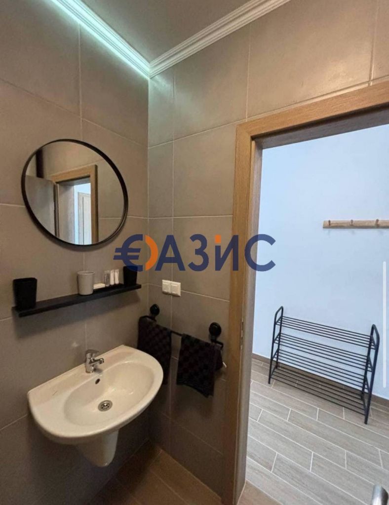 Продава се Едностаен апартамент в к.к. Слънчев бряг - 38 кв.м за 1843 €/кв.м - Снимка #4