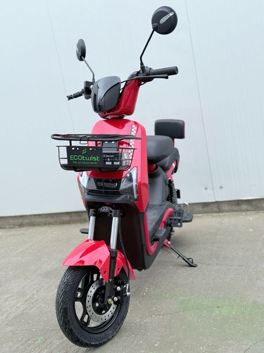 Scuter electric fara permis