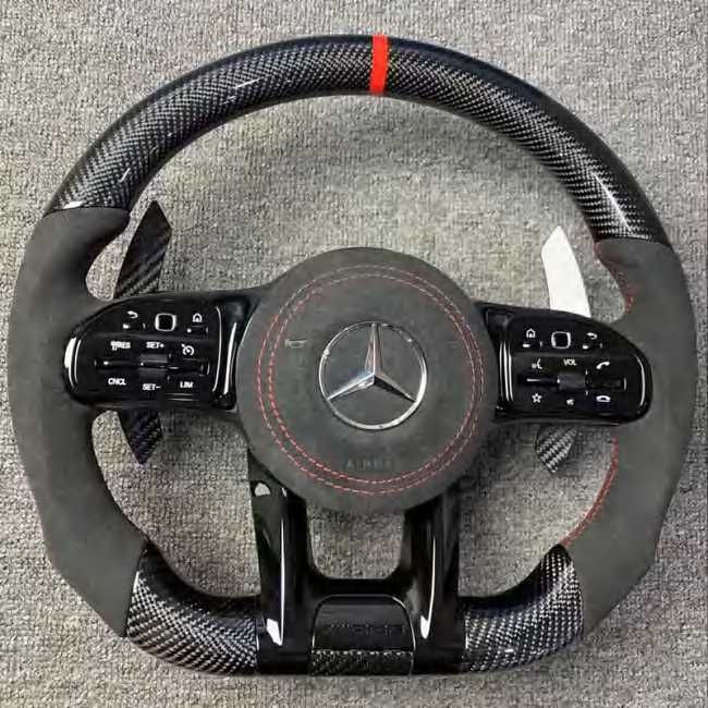 Mercedes AMG спортен волан – Alcantara & Carbon (2020–2023)