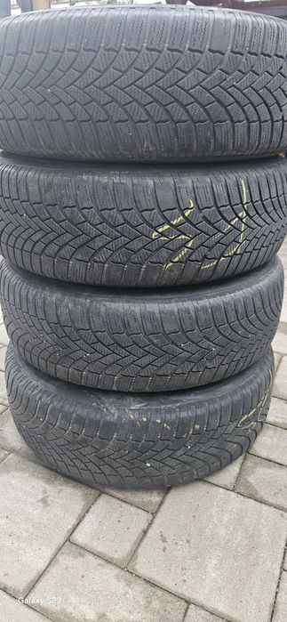 Anvelope Iarna Bridgestone 215 65 17