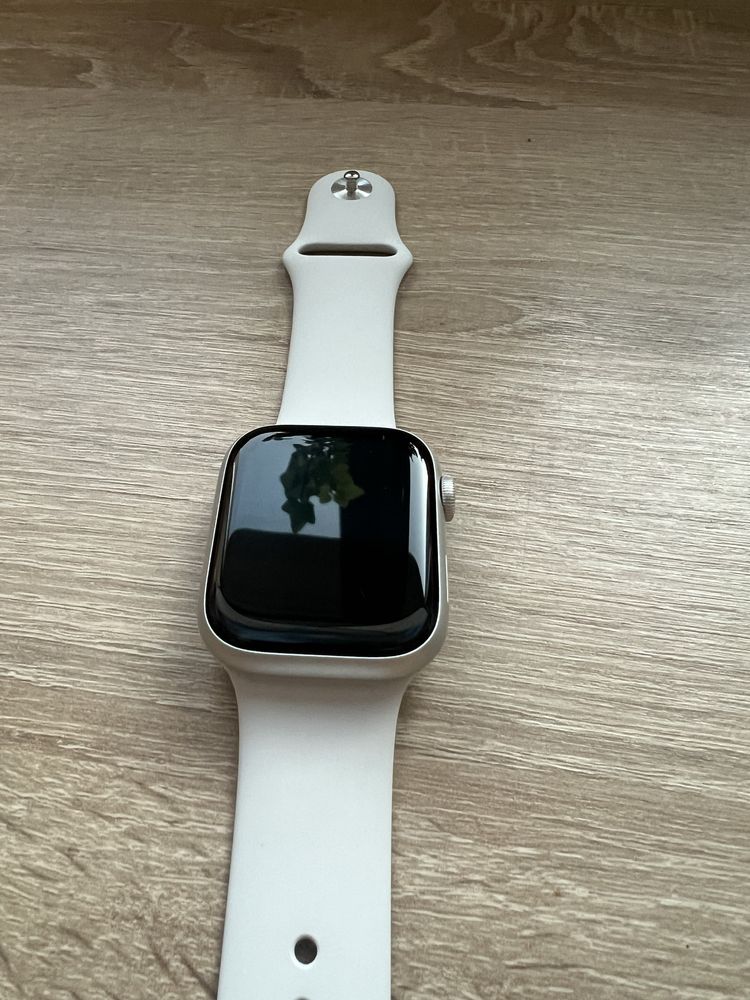 Apple watch series 8 cu garantie.