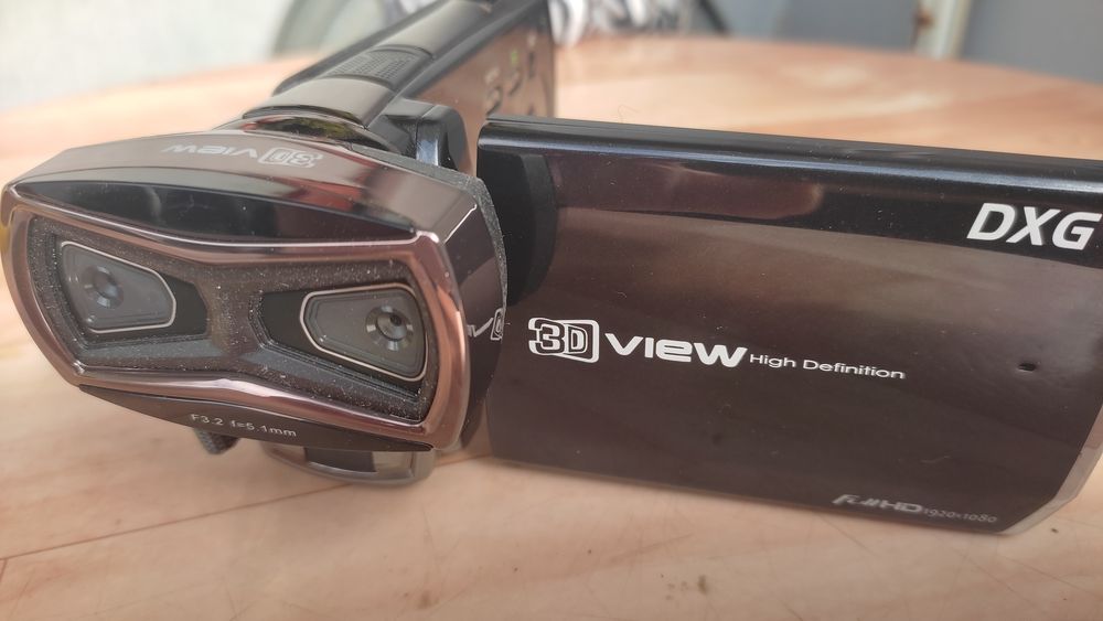 3D видеокамера DVX5F9