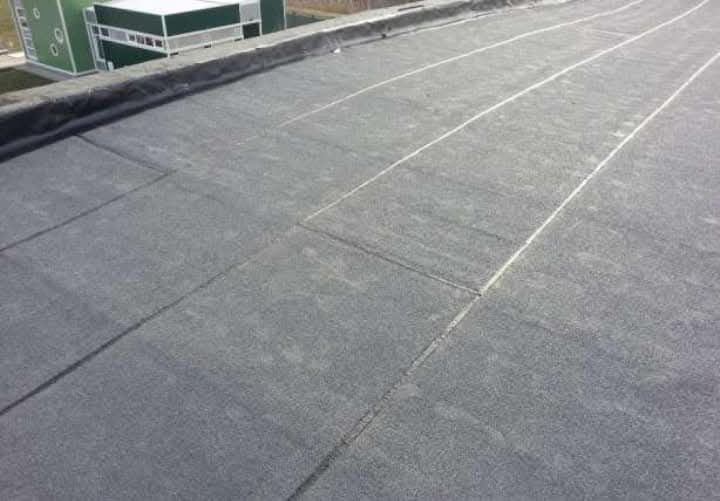 Executam lucrări acoperișuri A-Z reparații dulgherie Hidroizolatii