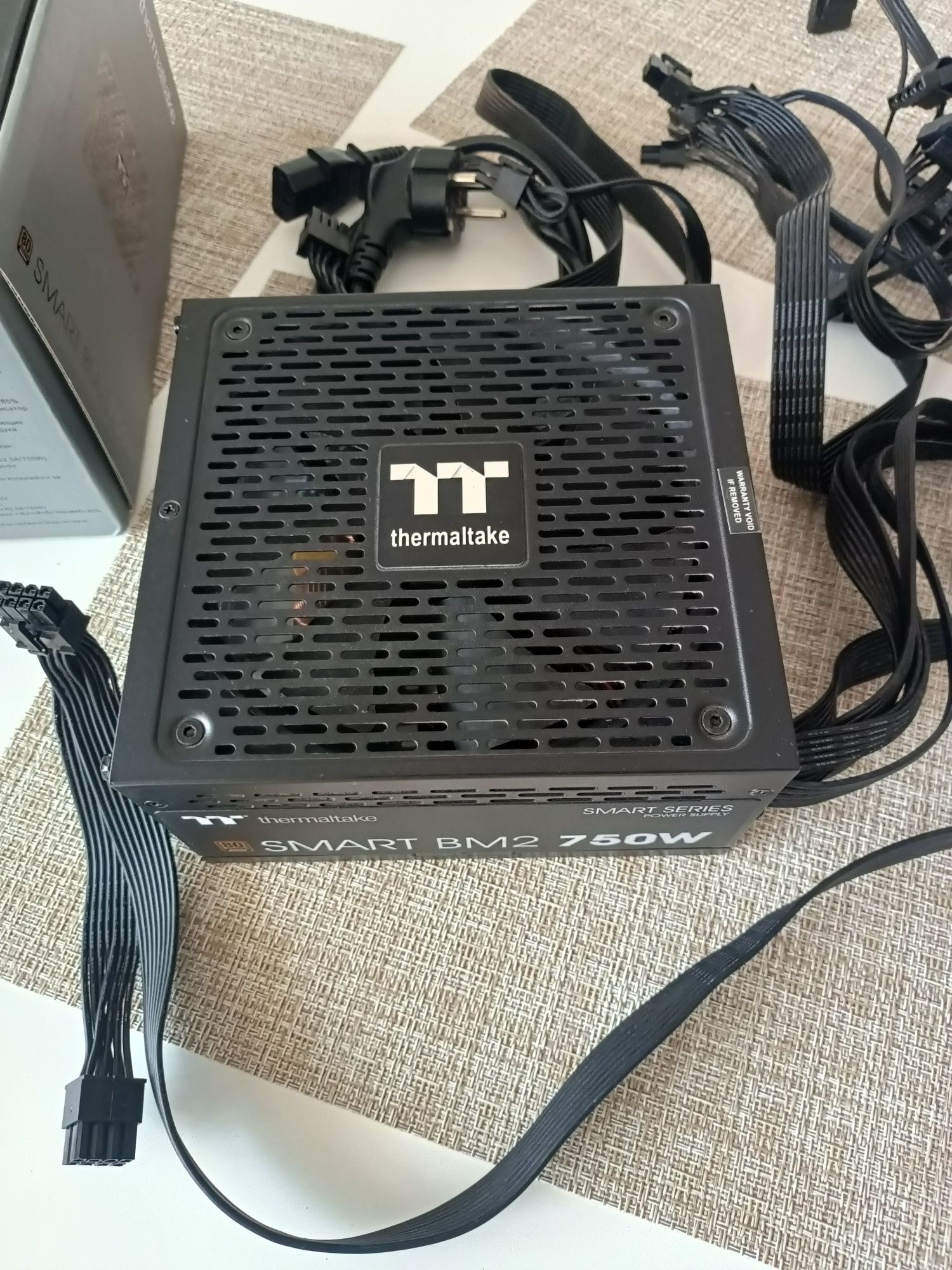Захранване Thermaltake Smart BM2 750W 80 PLUS Bronze
