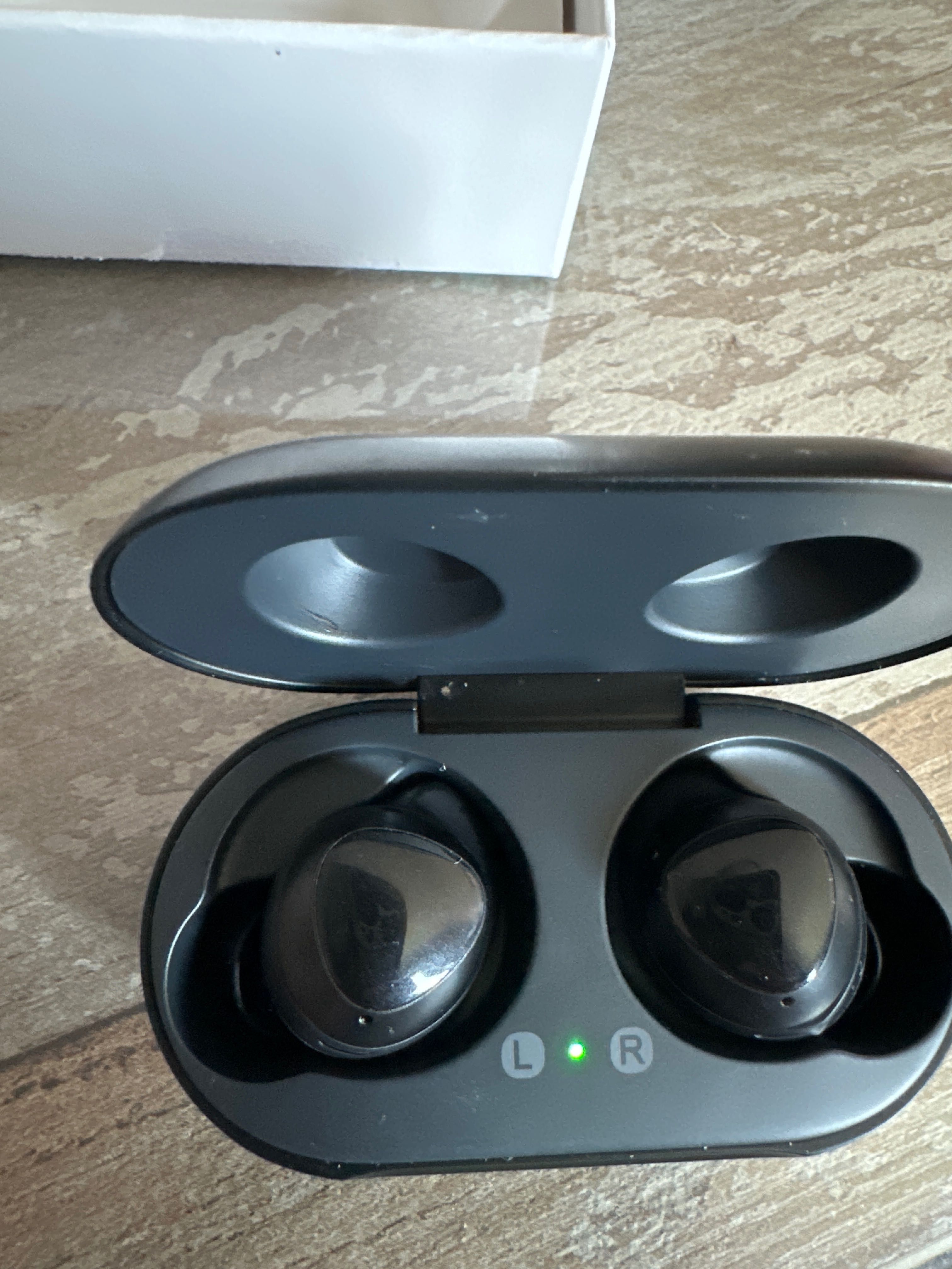 Samsung Galaxy Buds