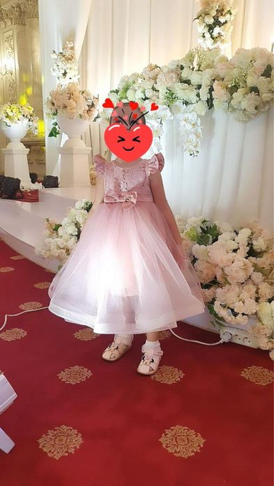 Продается детское платье