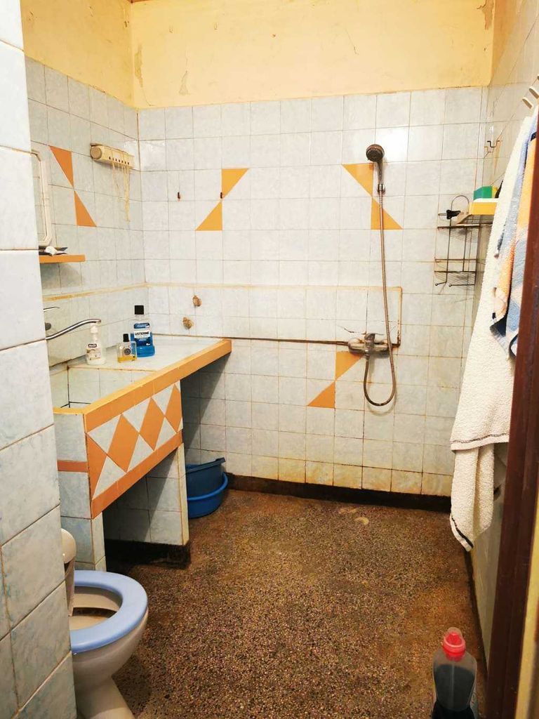 Дава се под наем Тристаен апартамент в Пловдив, Гагарин - 90 кв.м за 321.3 € - Снимка #6
