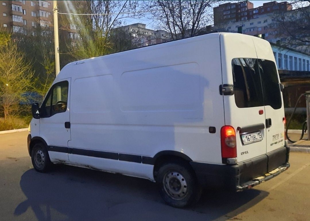 Opel Movano 2009 г. V-2,5 TDI, механика