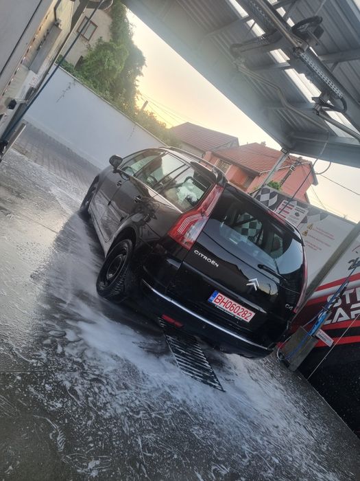 de vanzare citroen c4 grand picaso 7 locuri masina coasta 1200de euro.