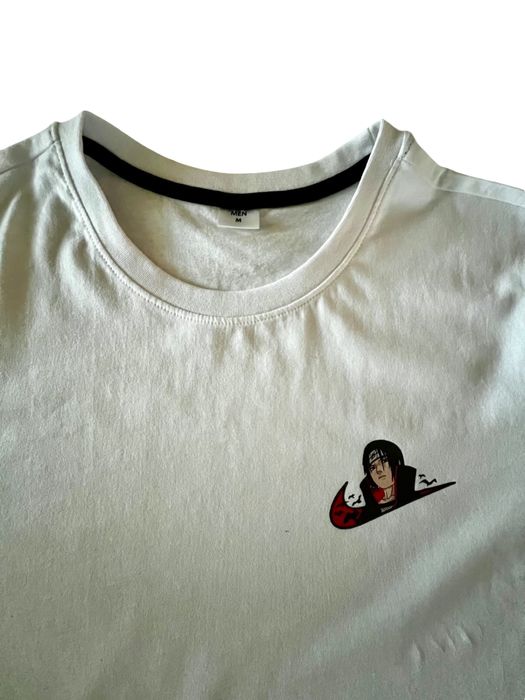 Vând tricou Nike Itachi Uchiha