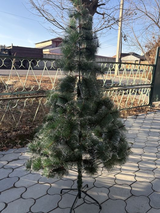 продам елку 180 см