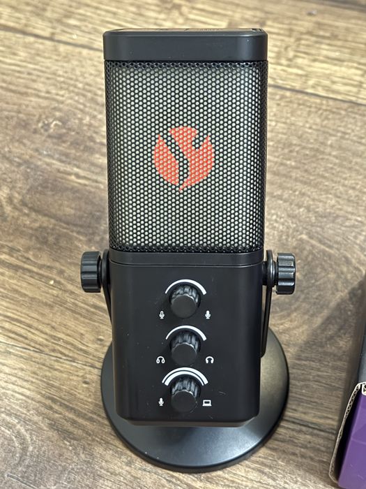 Игровой микрофон Yepo m7