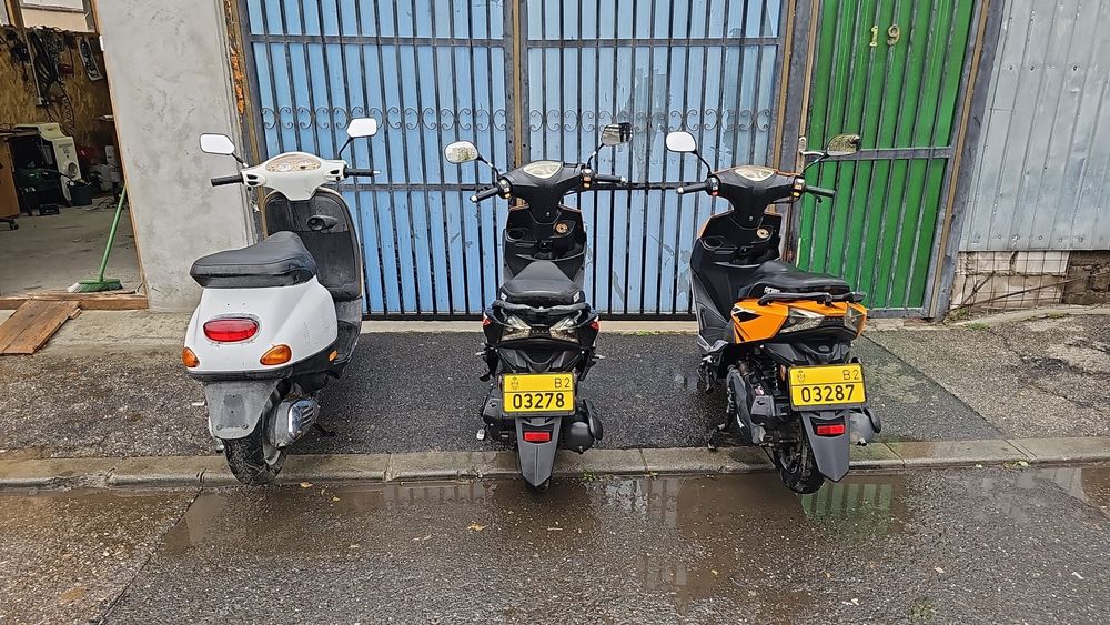 Vând scutere 2022