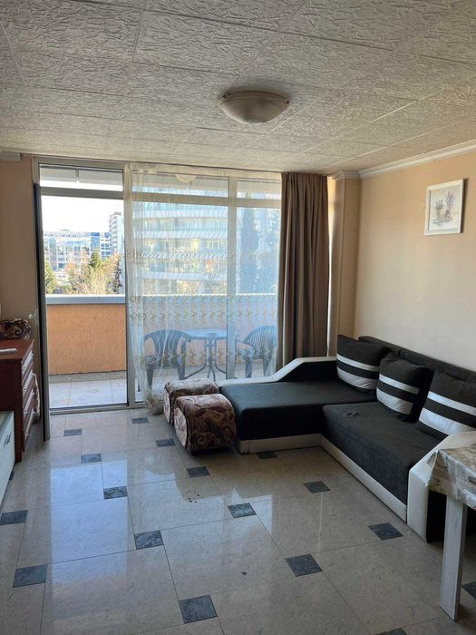 Продава се Двустаен апартамент в к.к. Слънчев бряг - 75 кв.м за 1227 €/кв.м - Снимка #1