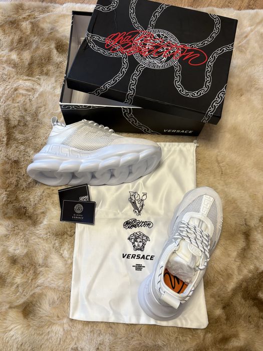 adidasi versace chain reaction