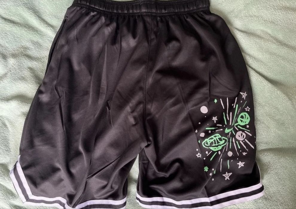 Pantaloni scurti nike noi